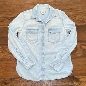 J. Crew western style chambray shirt, light blue denim, size 6